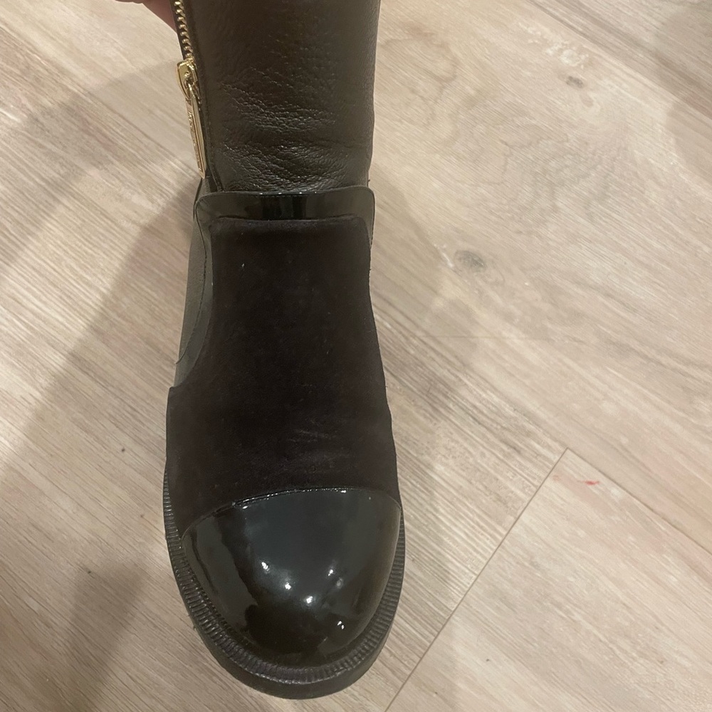 Chanel ankle boots size 8 - Picture 2 of 9
